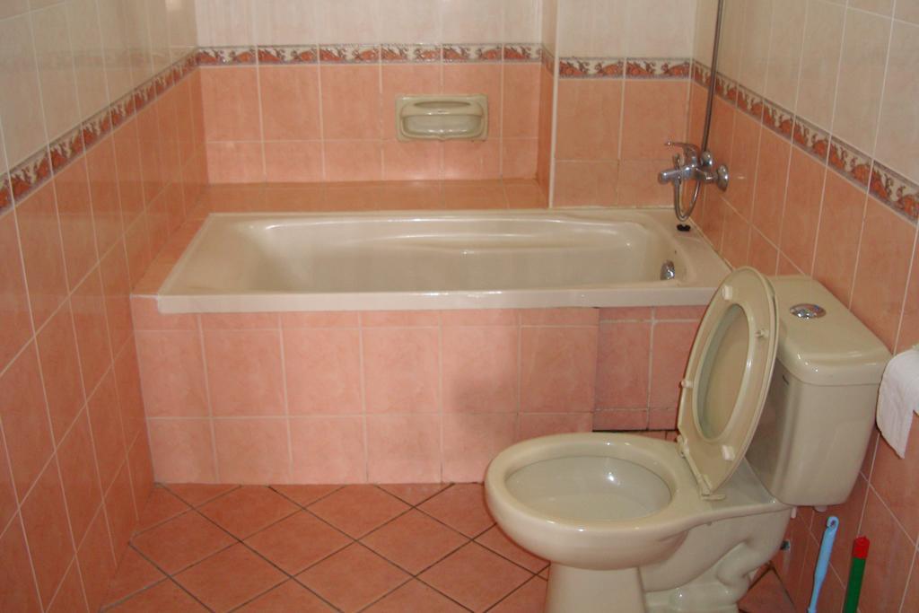 Dorcas Service Apartment - Marina Court Kota Kinabalu Pokój zdjęcie