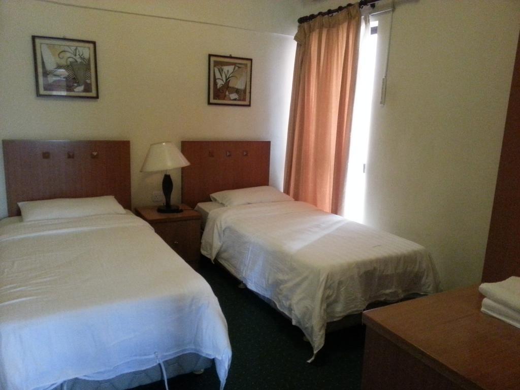 Dorcas Service Apartment - Marina Court Kota Kinabalu Zewnętrze zdjęcie